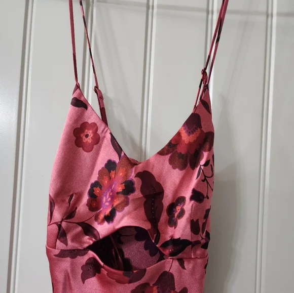 House of Harlow 1960 satin floral dress - Picture 5 of 12